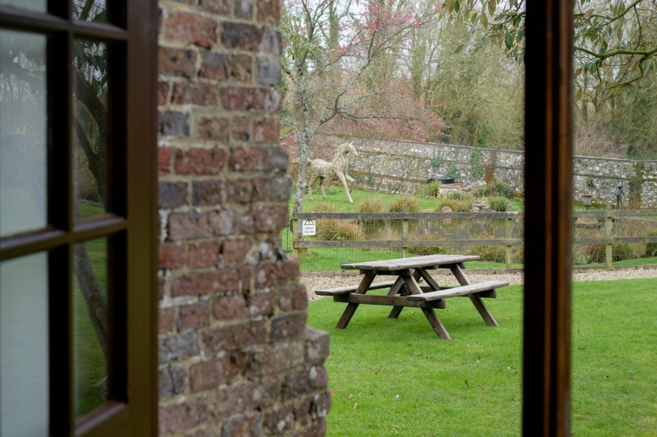 Luccombe Farm Holiday Cottages Milton Abbas المظهر الخارجي الصورة